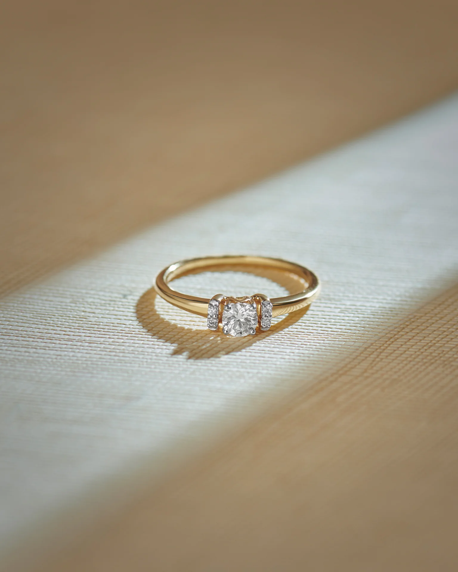 Bar Solitaire Ring - Image 5