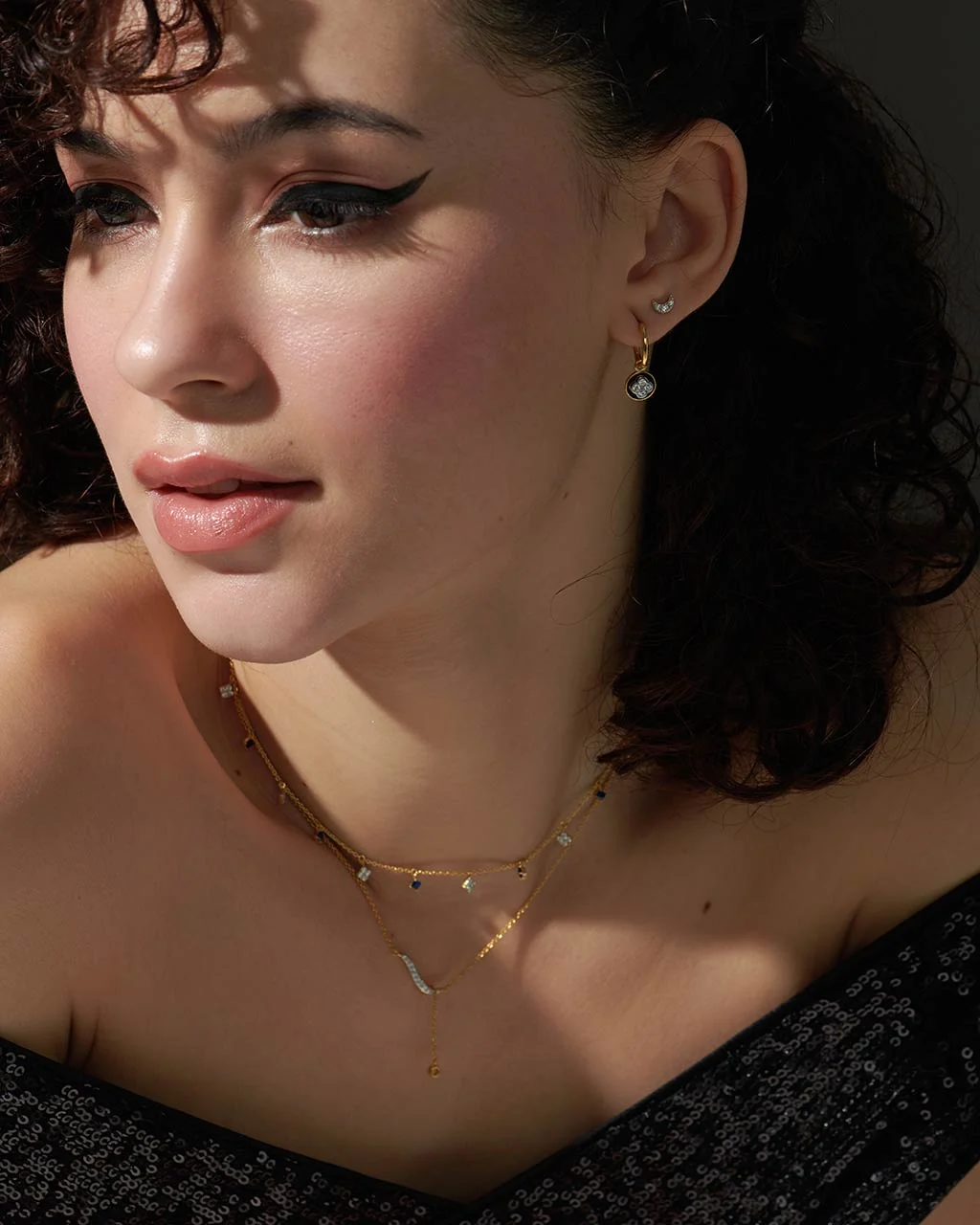 Cera Clover Small Hoops - Image 4