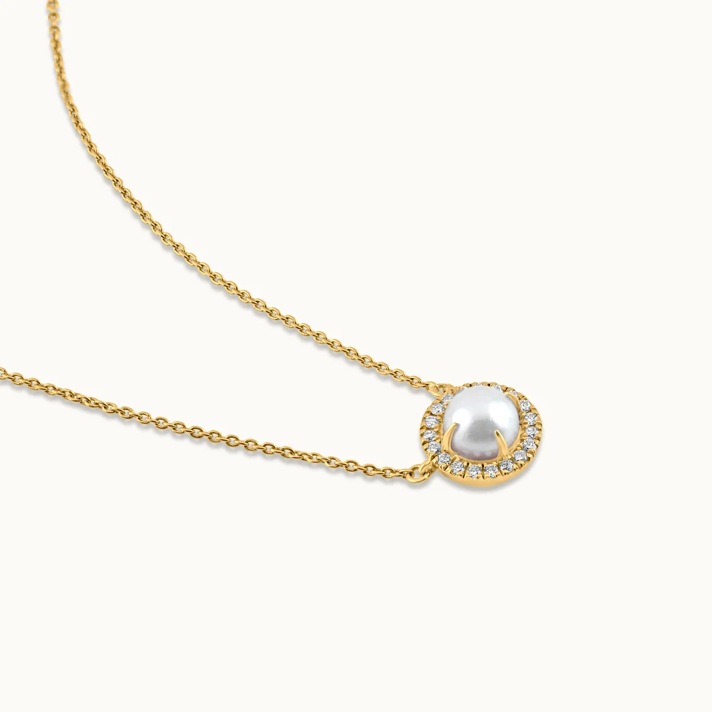 Classic Pearl Diamond Necklace - Image 3
