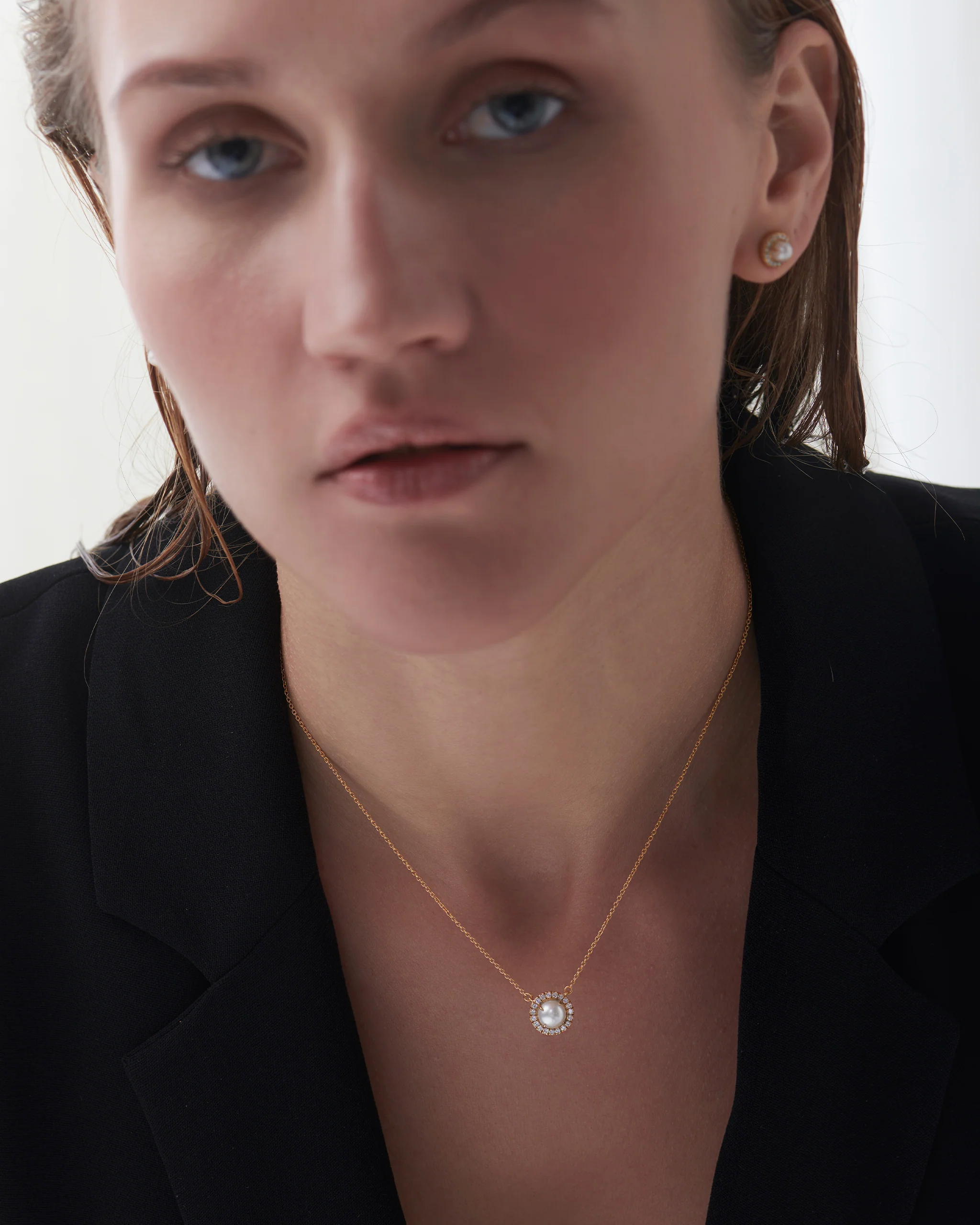 Classic Pearl Diamond Necklace - Image 4