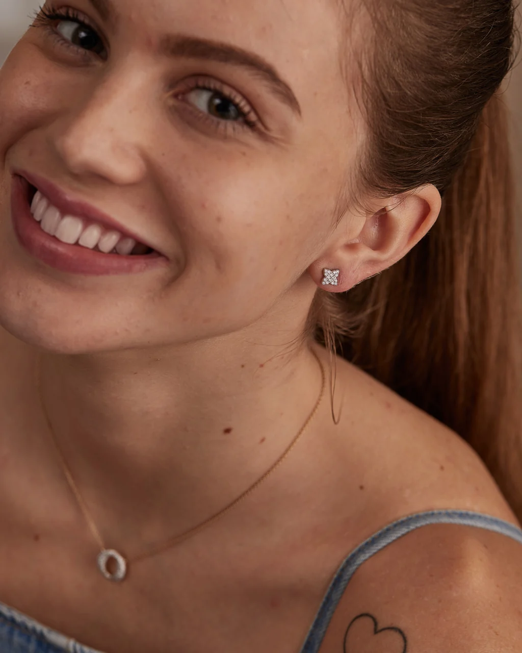 Clover Diamond Earrings - Image 4