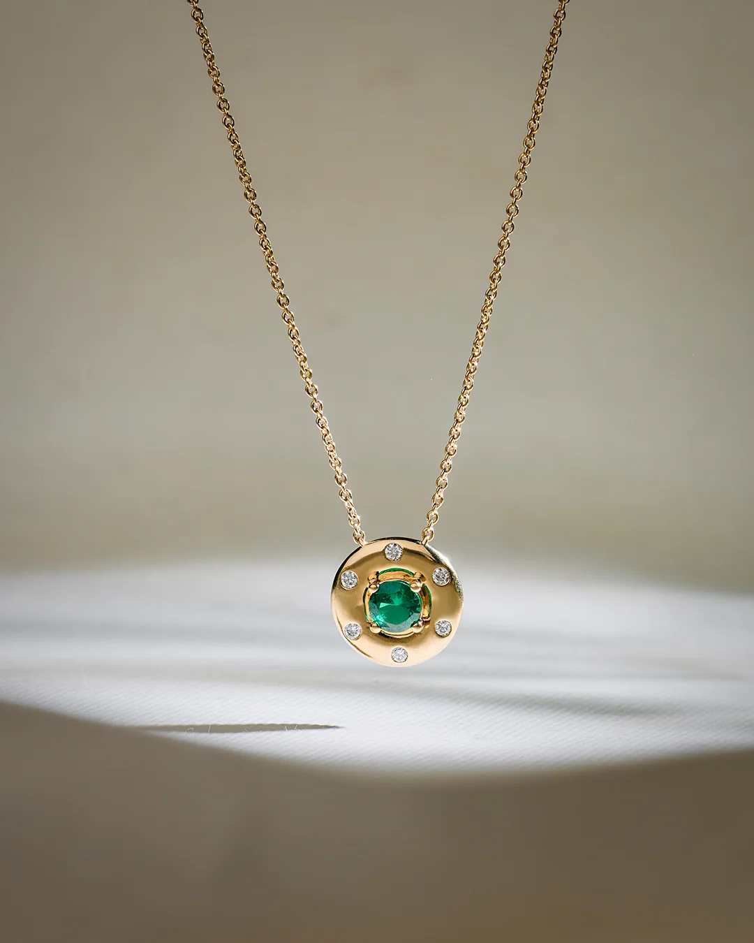 Created Emerald Disc Necklace - Image 6