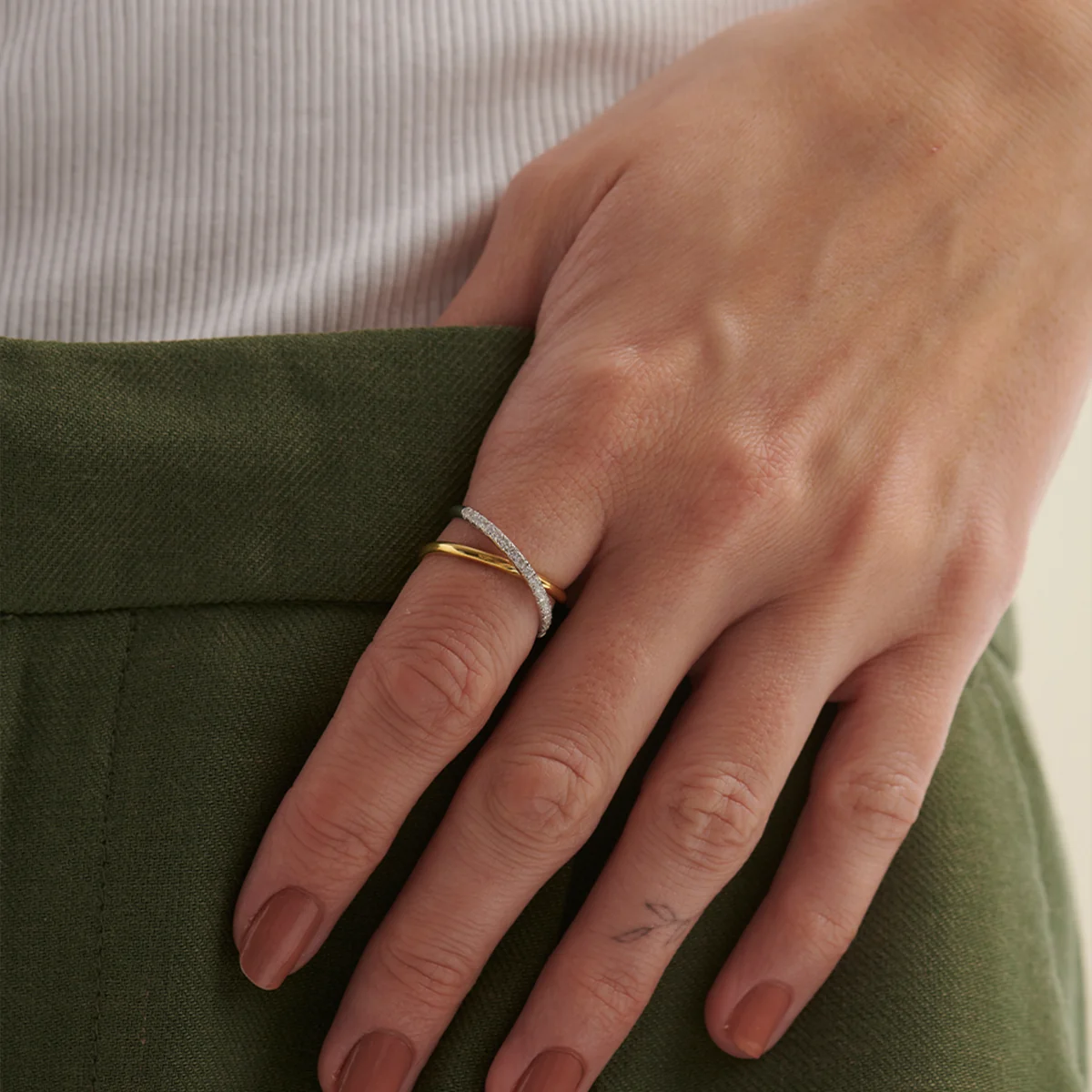 Criss Cross Band