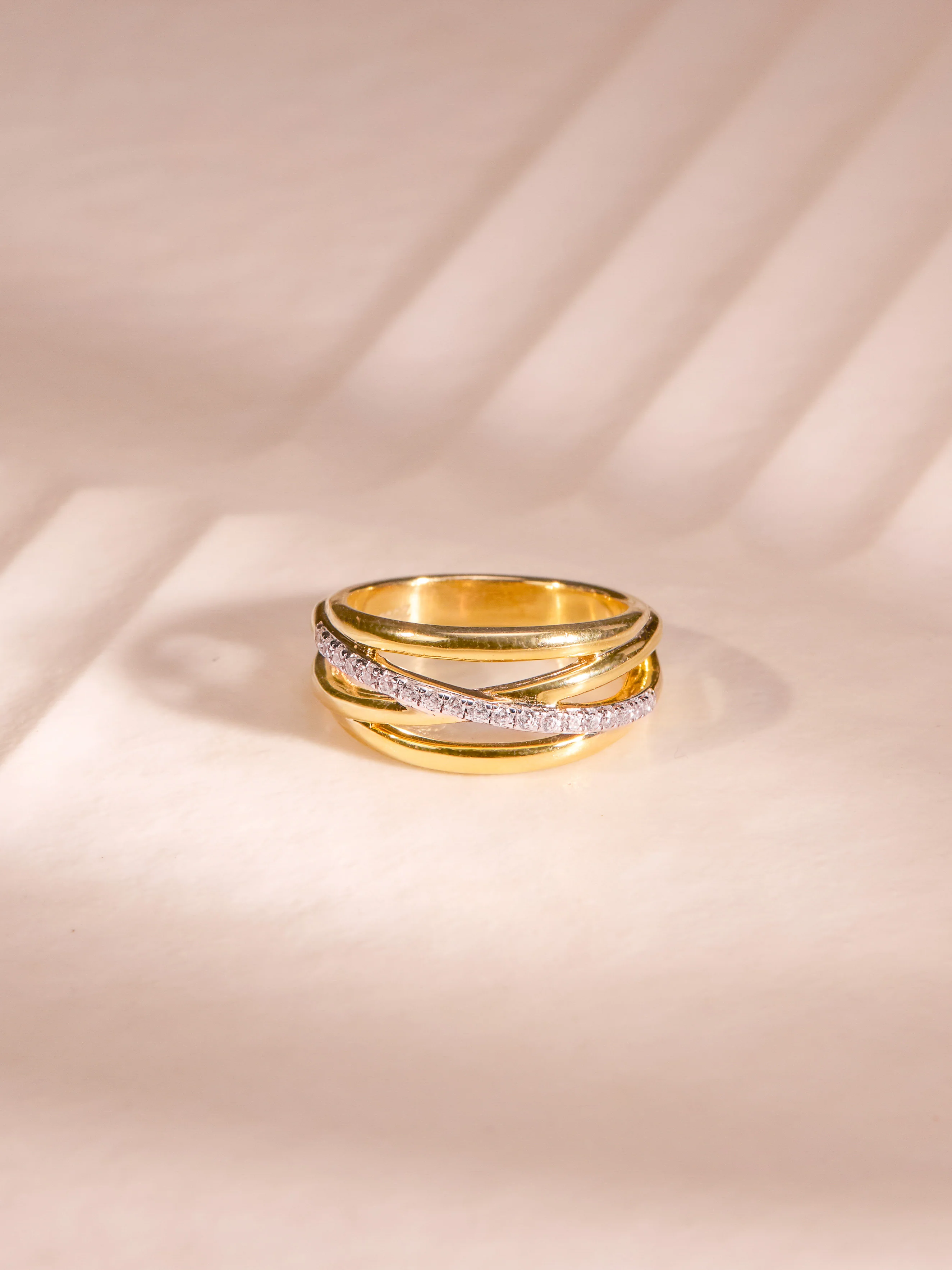 Crossover Pave Diamond Band - Image 7