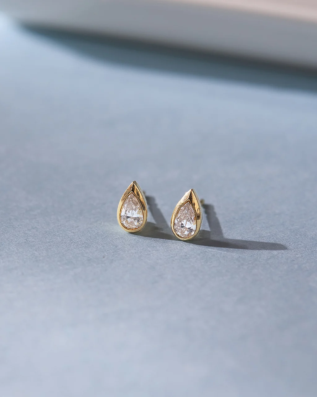 Dewdrop Solitaire Studs - Image 5