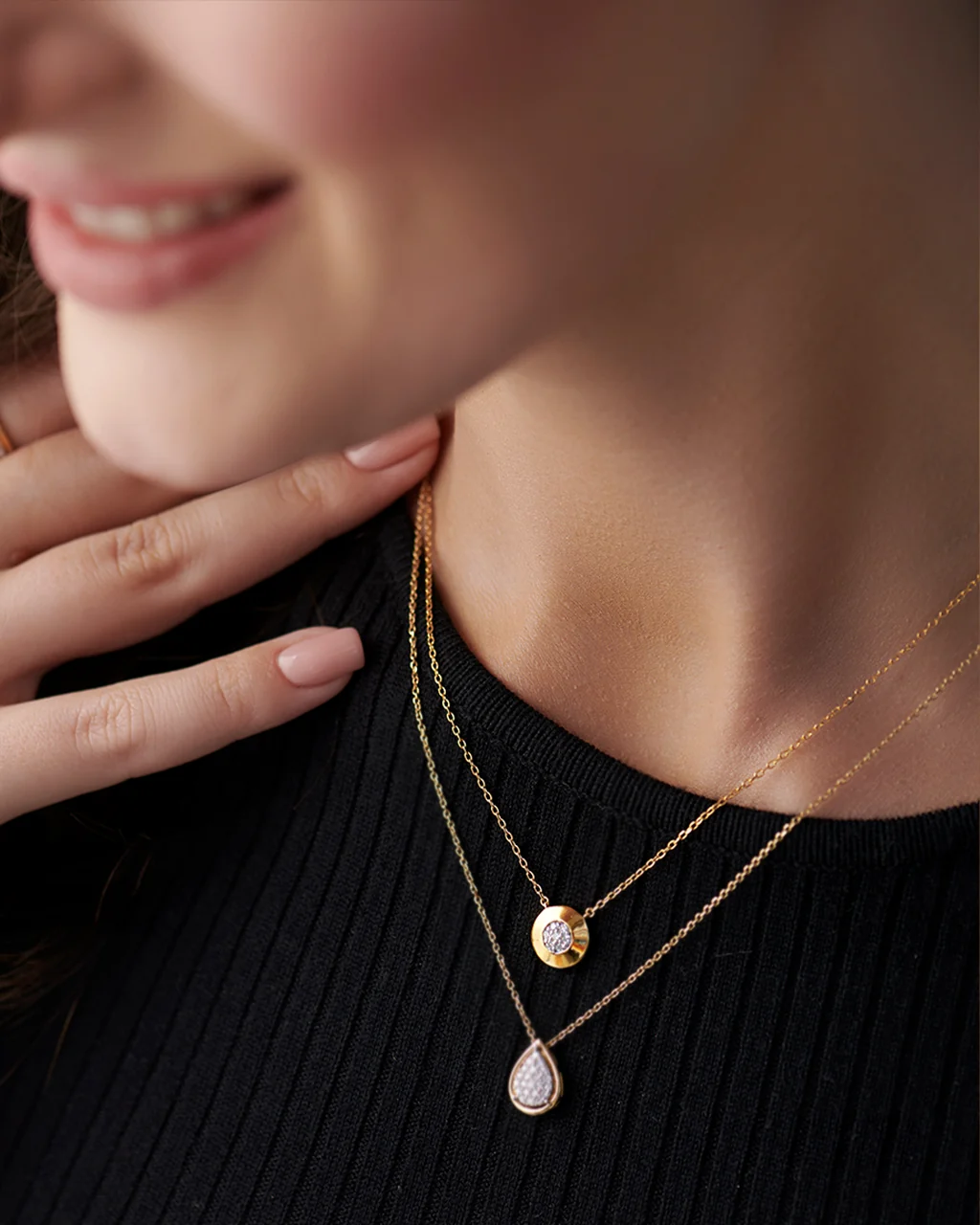 Disc Cluster Diamond Necklace - Image 2