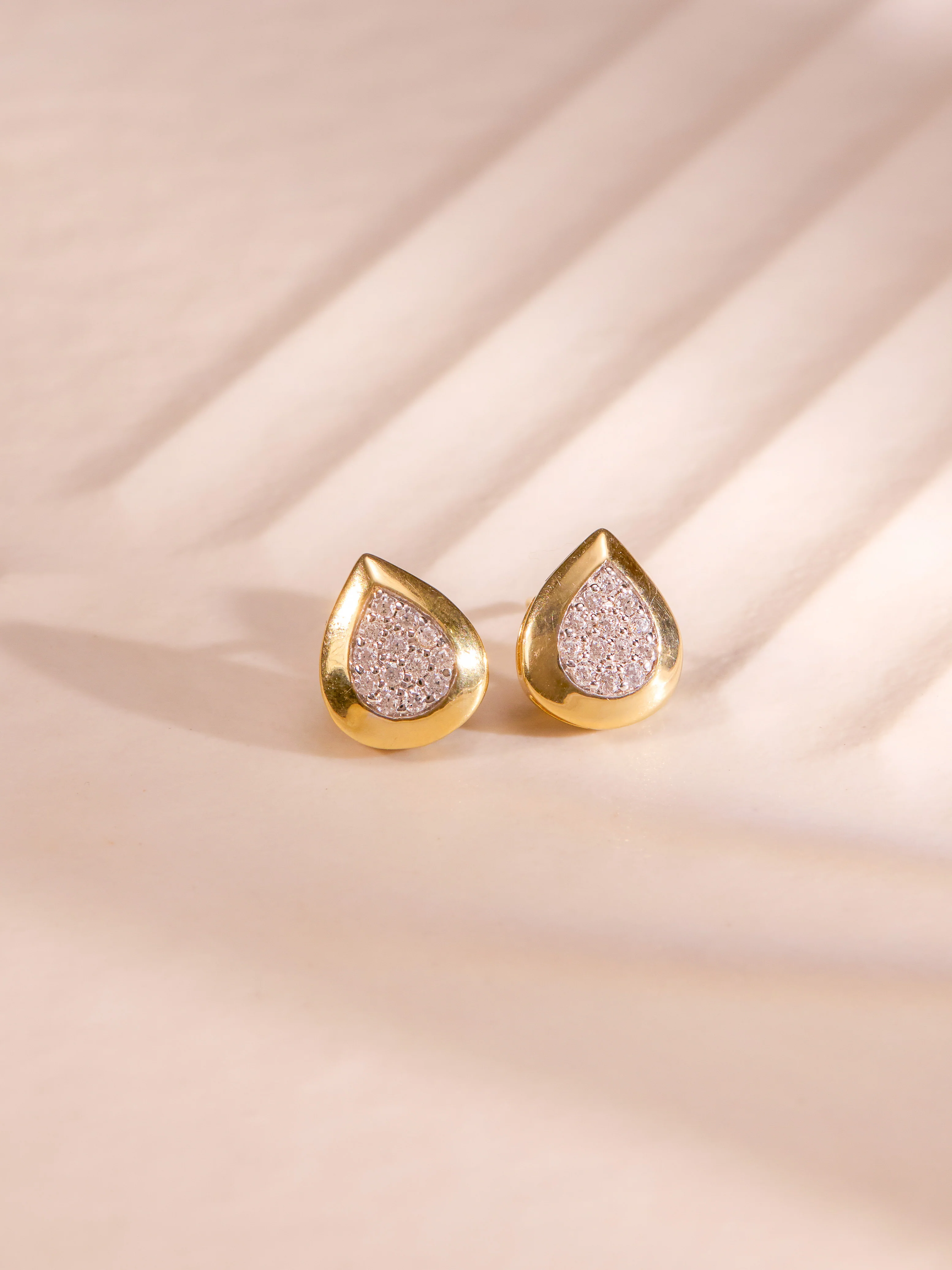 Edgy Drop Diamond Earrings - Image 5