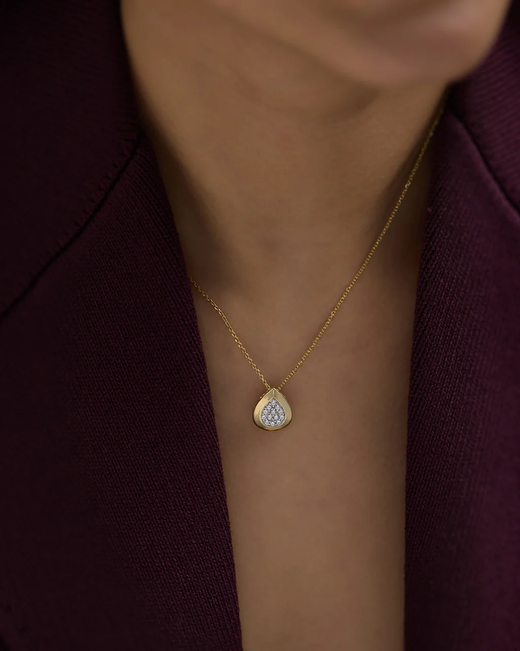 Edgy Drop Diamond Necklace - Image 2