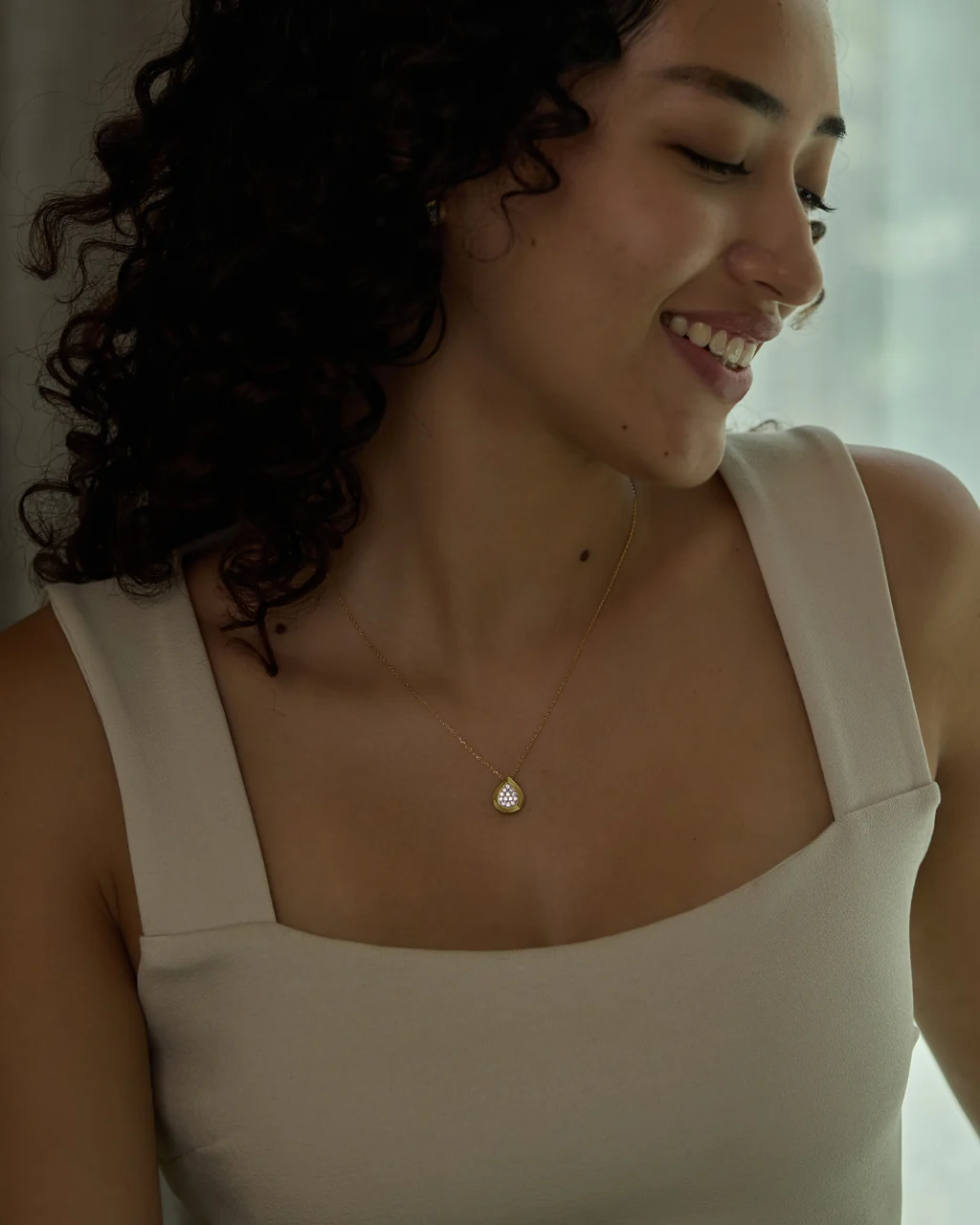 Edgy Drop Diamond Necklace - Image 4