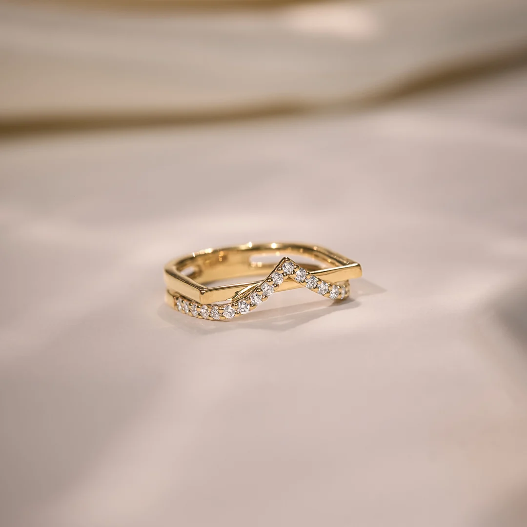 Elevate Diamond Ring