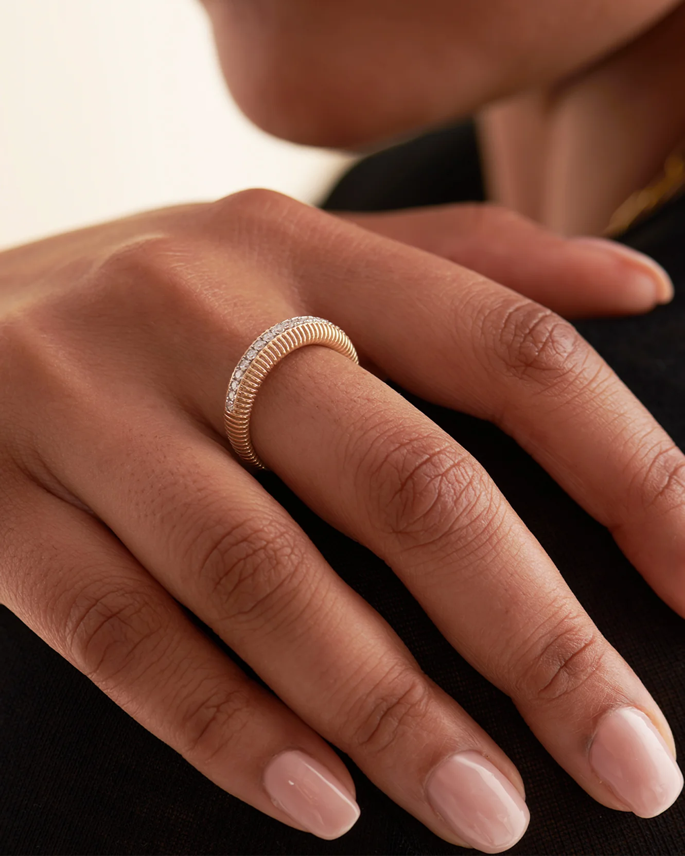 Fine Diamond Band - Image 4