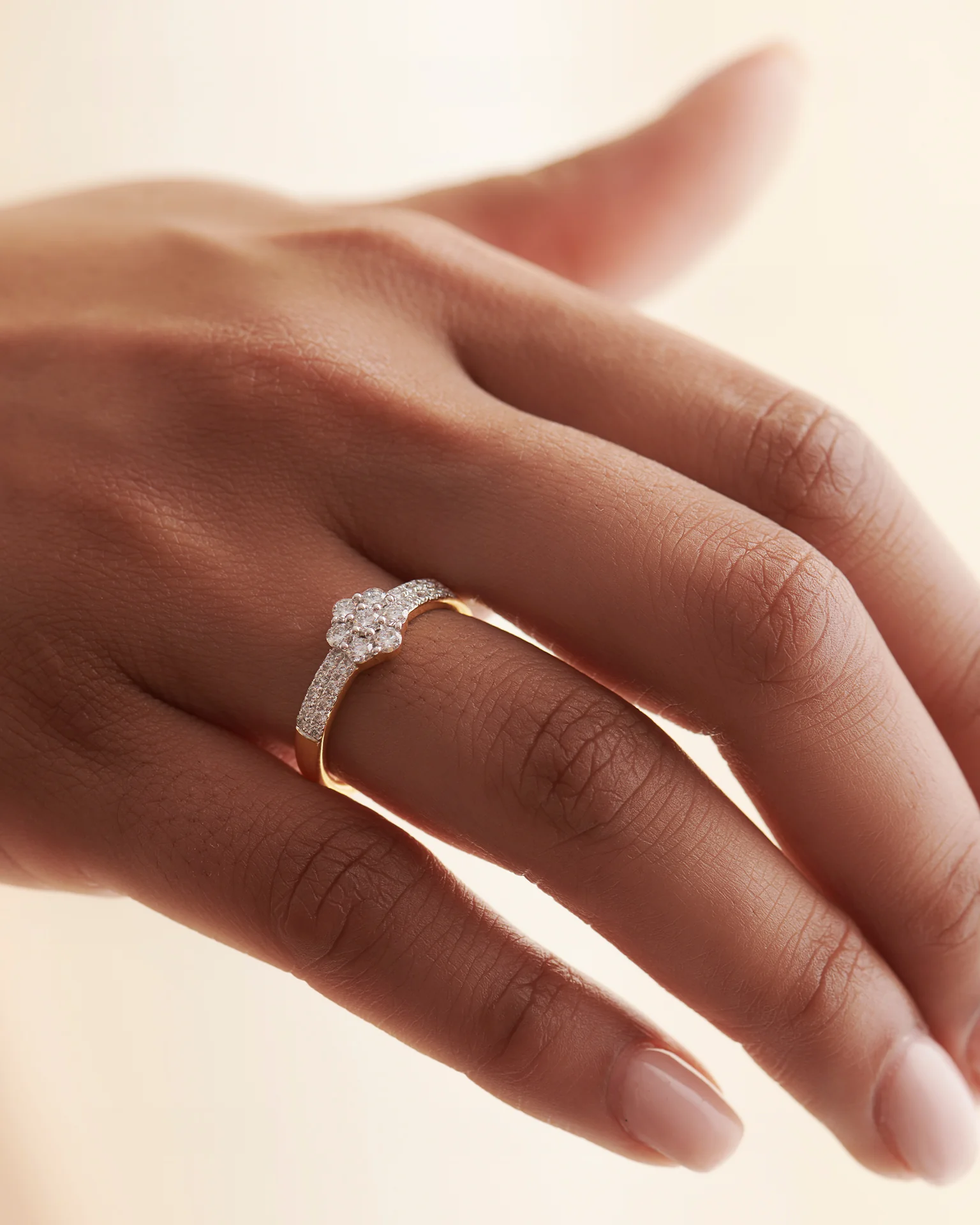 Floral Cluster Ring - Image 2
