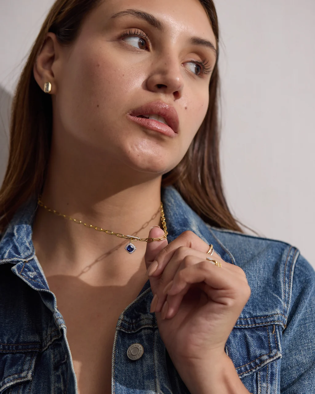 Gemstone Glow Toggle Necklace - Image 3