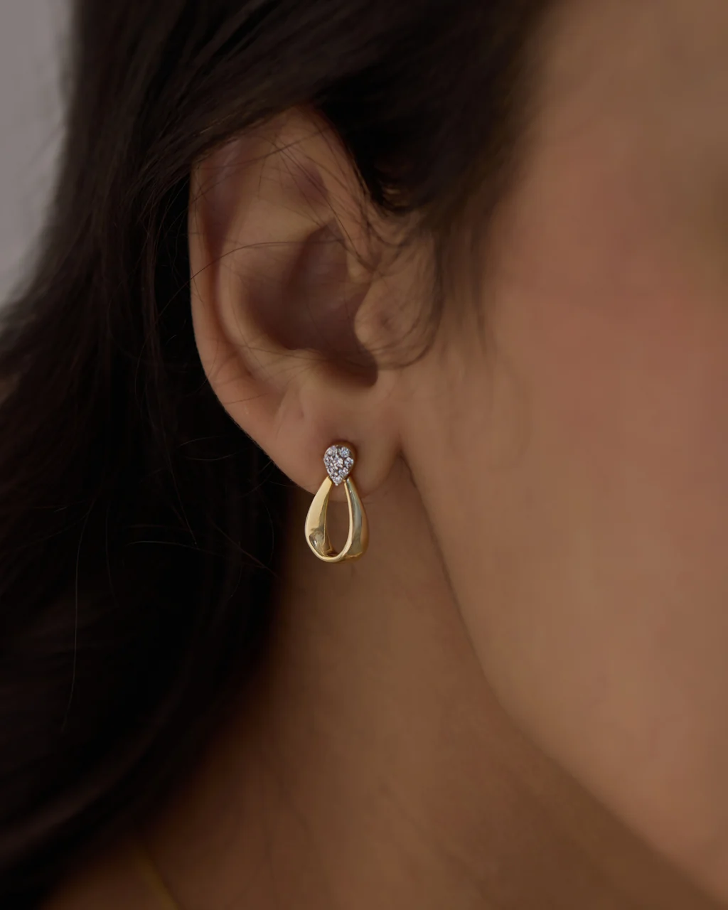 Gilt Diamond Earrings - Image 2