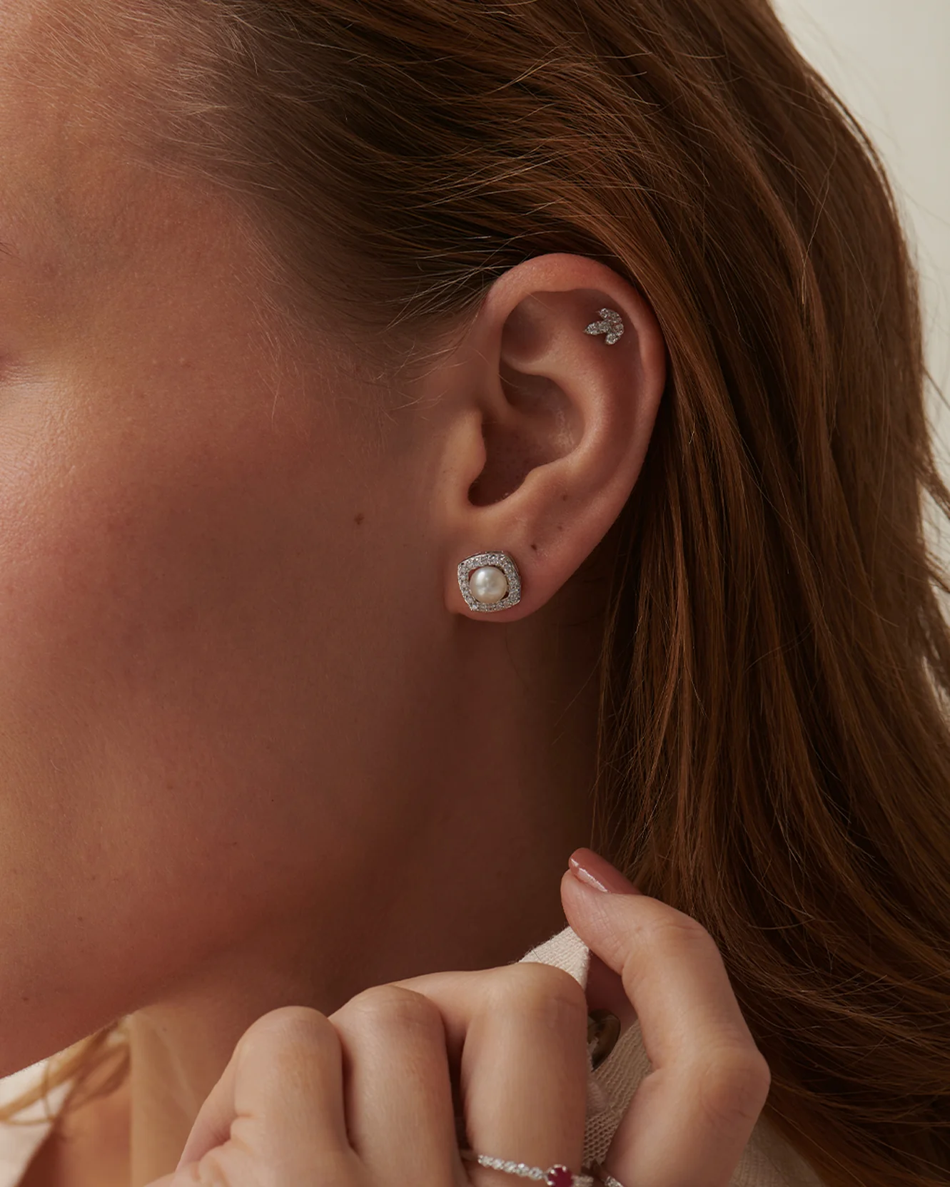 Leafy Small Earrings - Image 2
