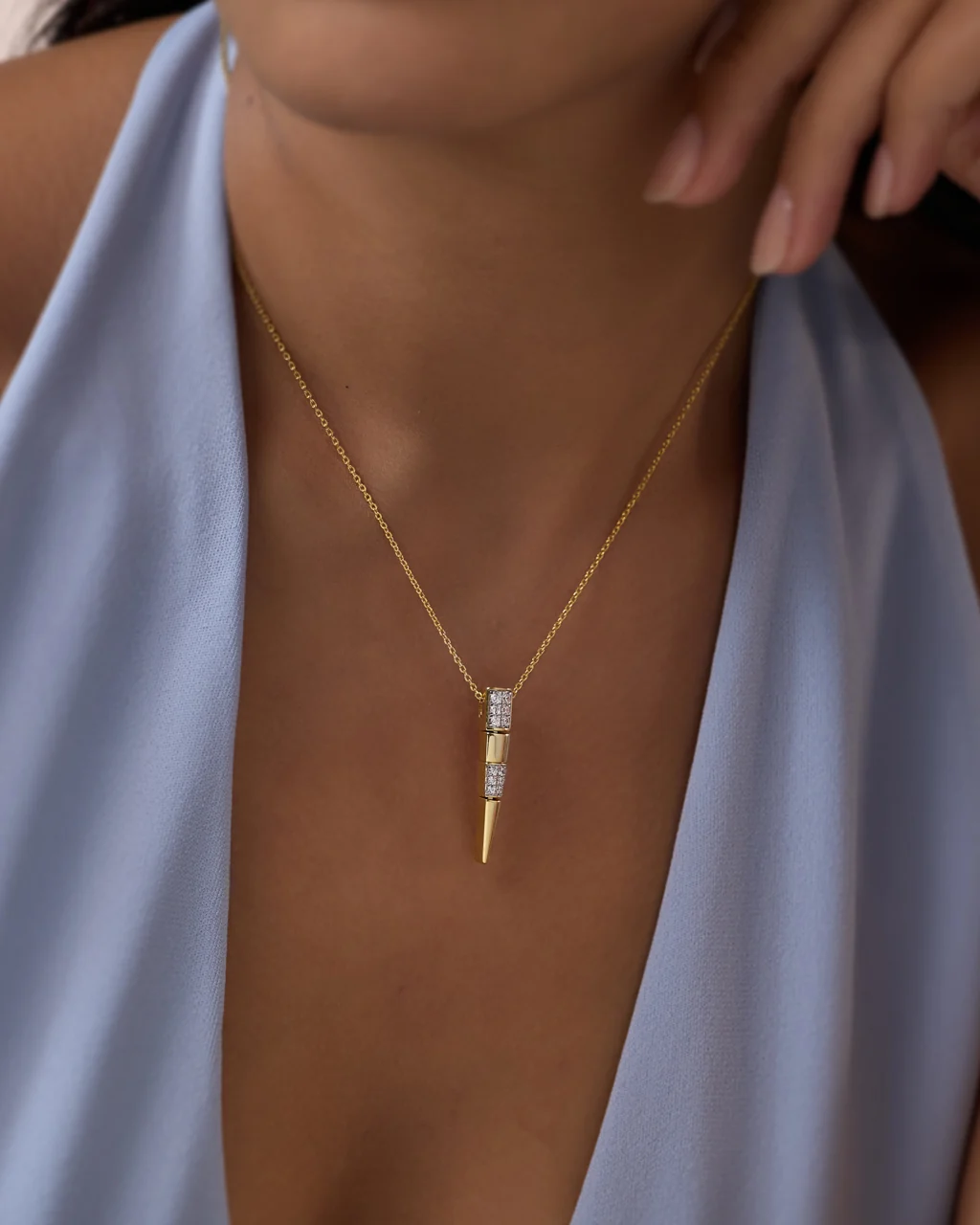 Metal Wave Diamond Necklace - Image 2