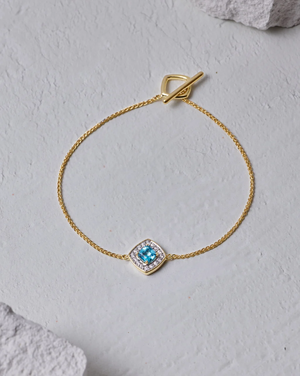 Modish Gem Toggle Bracelet - Image 6