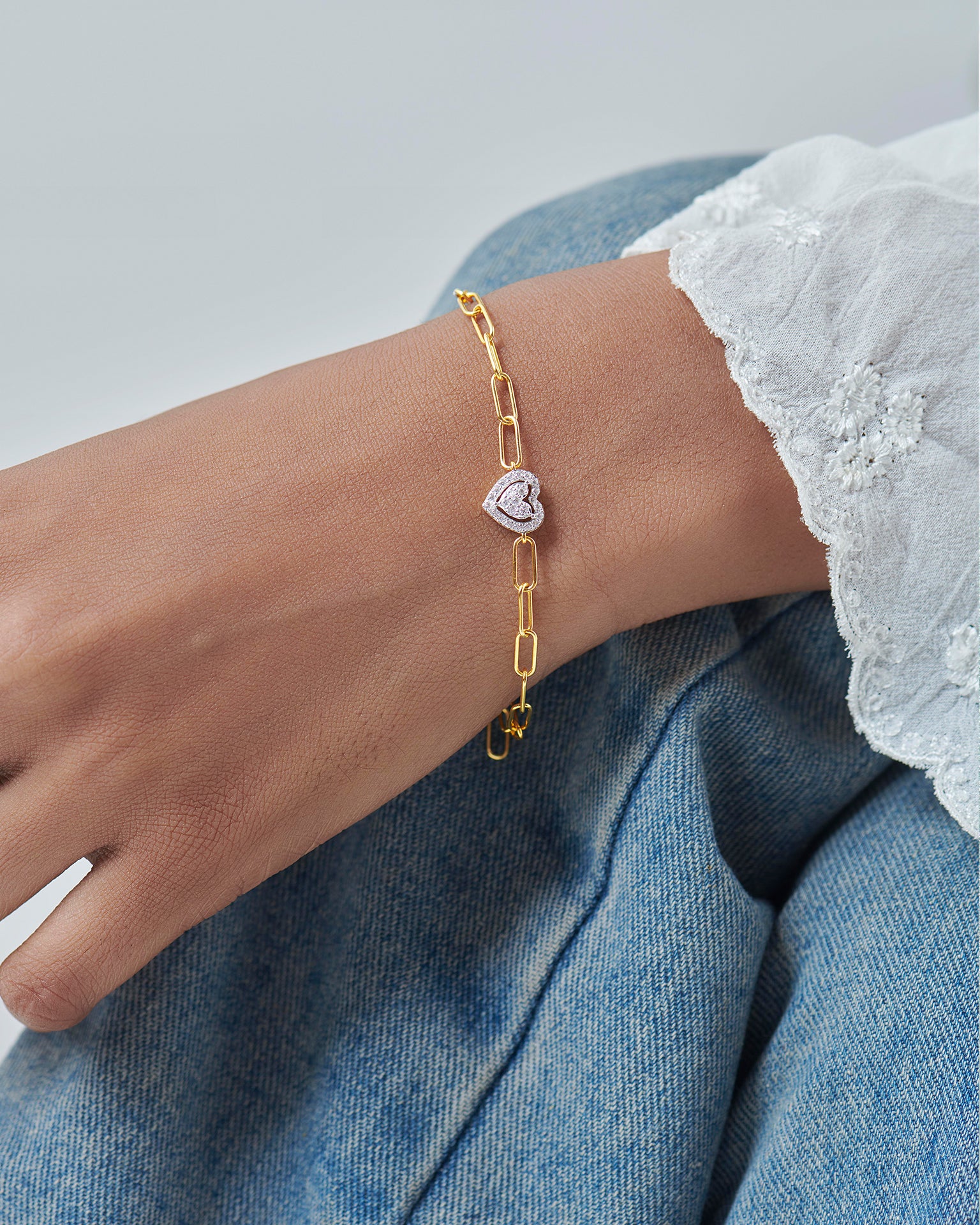 Paperclip Elegant Heart Bracelet - Image 4