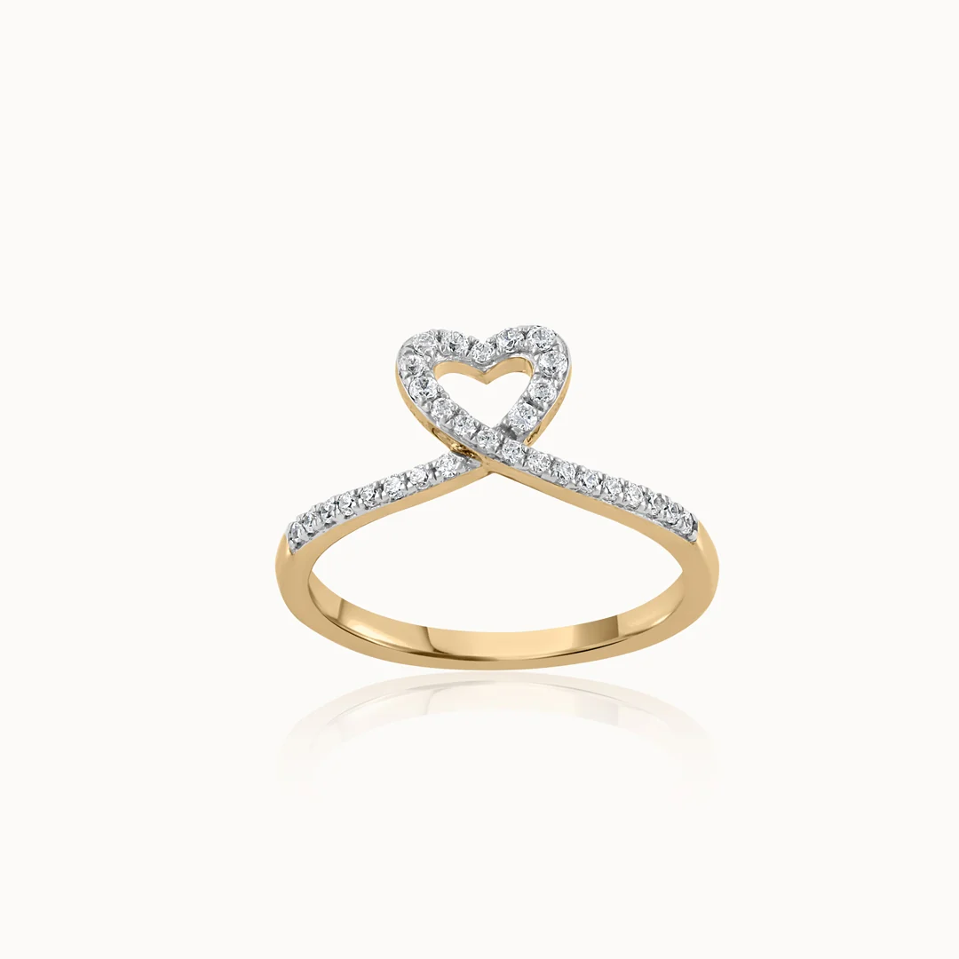 Pretty Heart Diamond Ring - Image 3