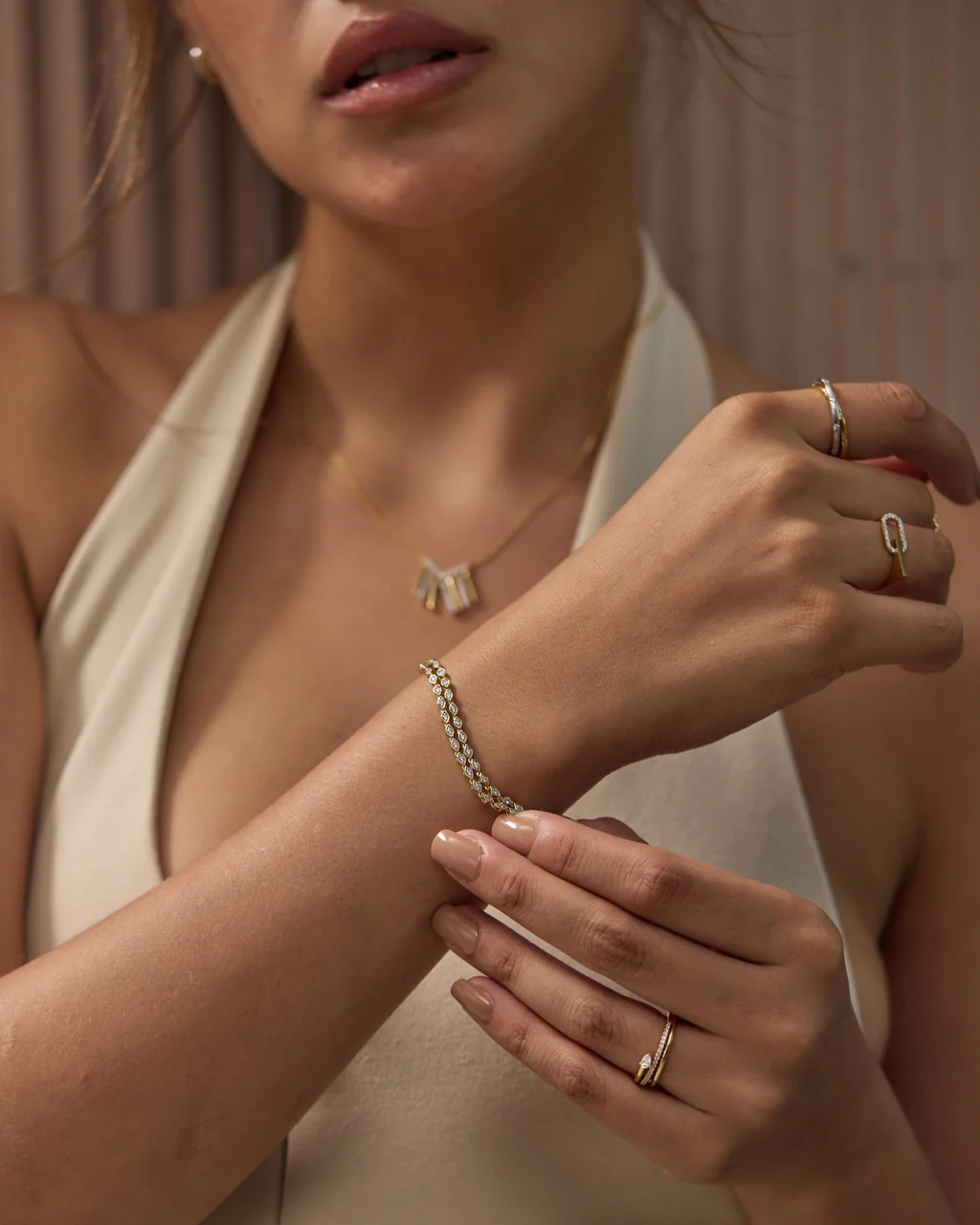 Shining Layers Diamond Bracelet - Image 4