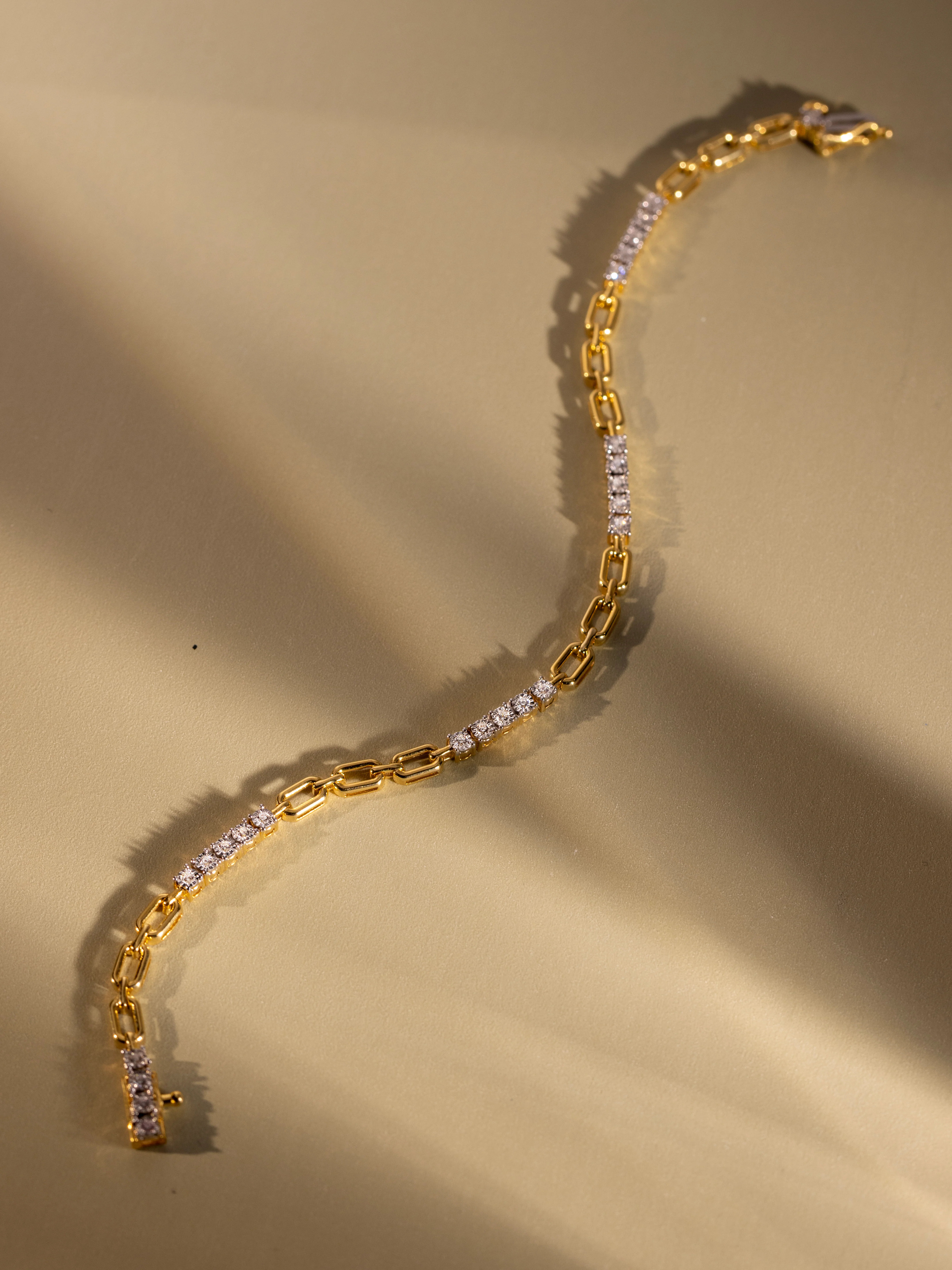 Sleekline Diamond Bracelet - Image 5