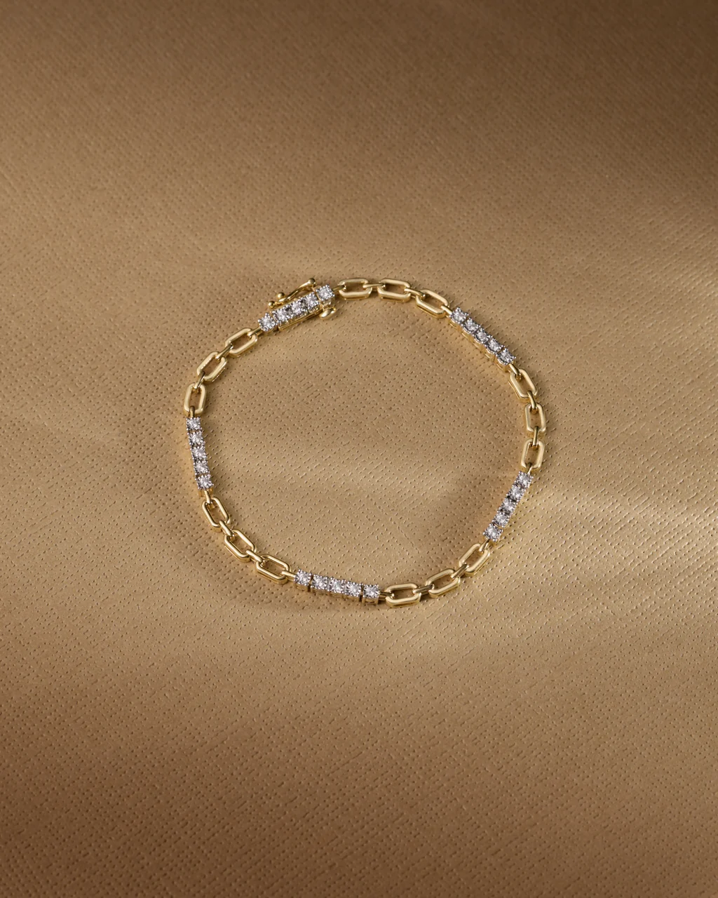 Sleekline Diamond Bracelet - Image 6