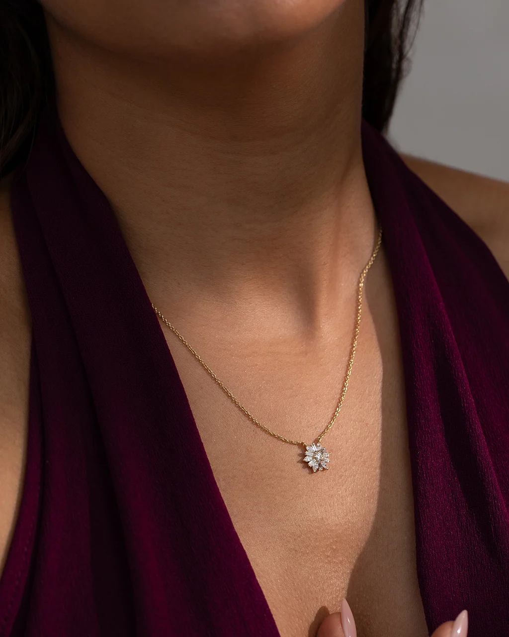 Snowflake Diamond Necklace - Image 4