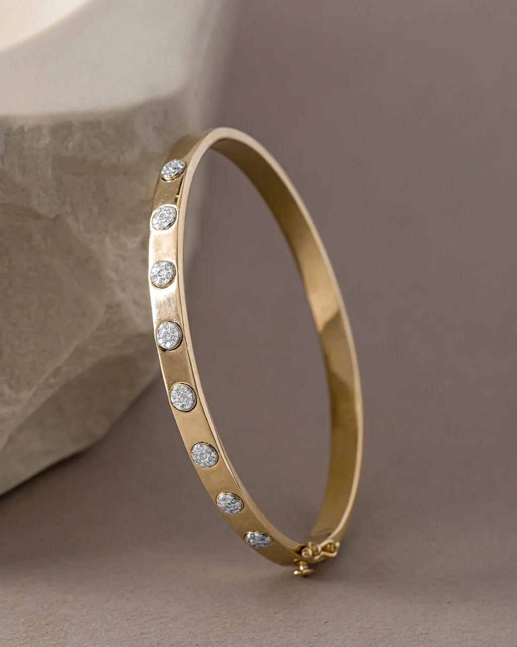 Station Diamond Oval Bracelet - Image 5