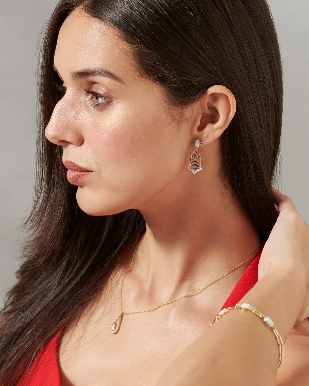 Structured Dew Diamond Earrings - Image 3