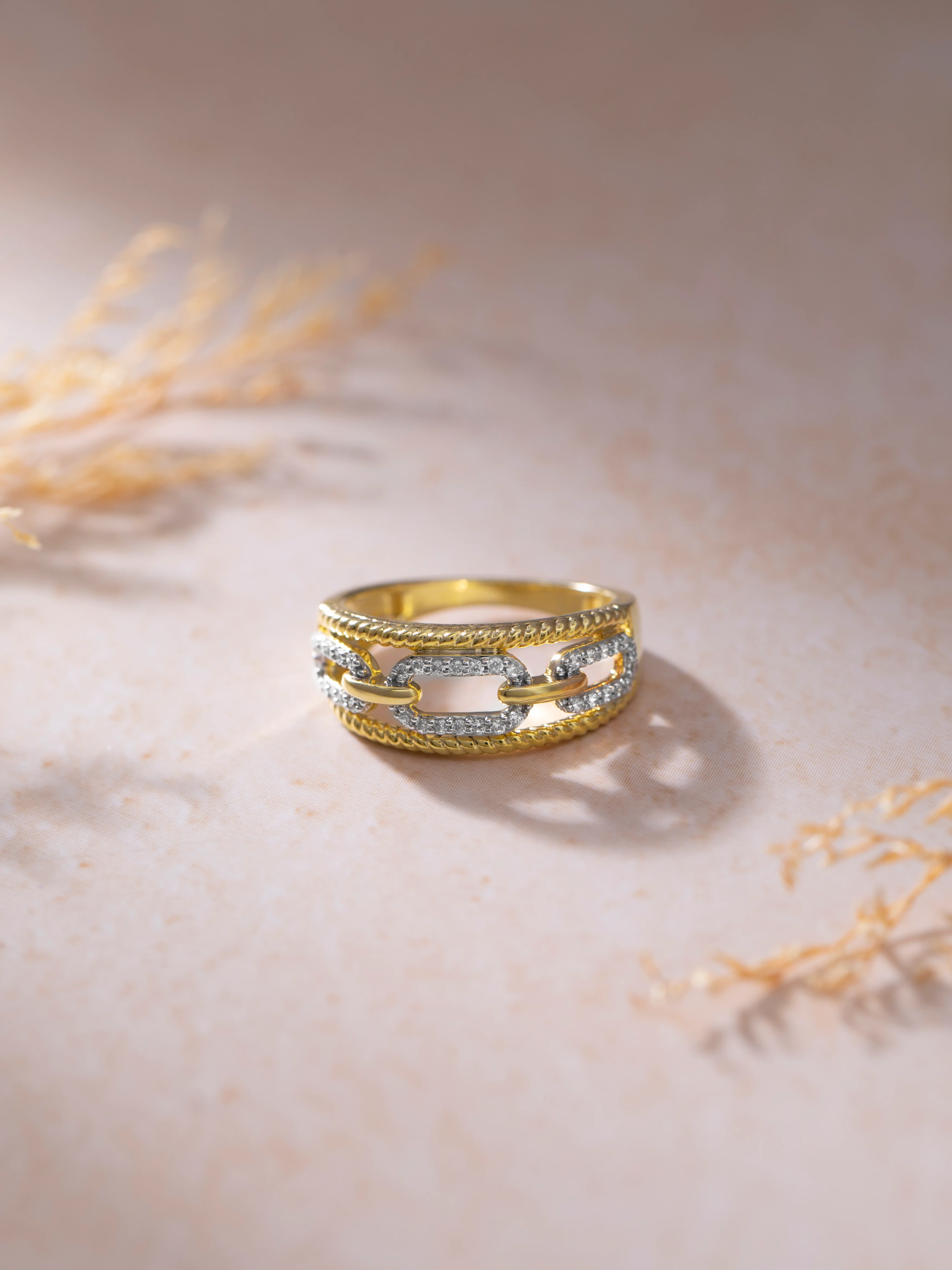 Vogue Paperclip Bands - Image 5